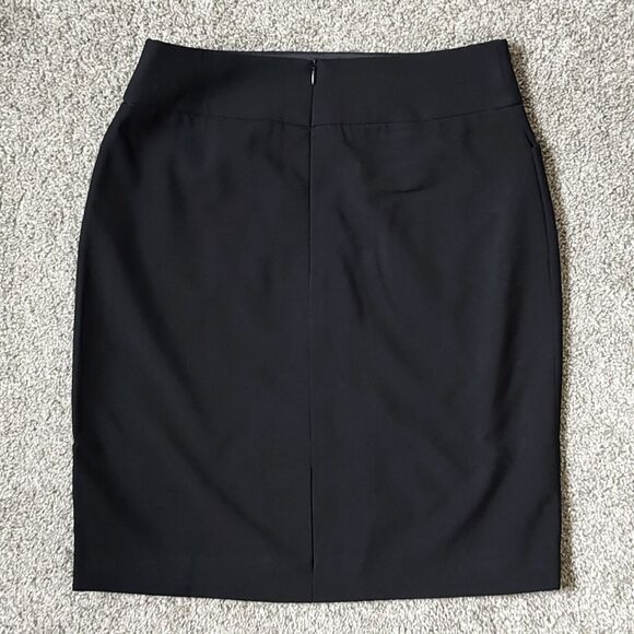 New With Tags Biz Collection Size 4 Womens Classic Black Knee Length Skirt - Picture 4 of 12